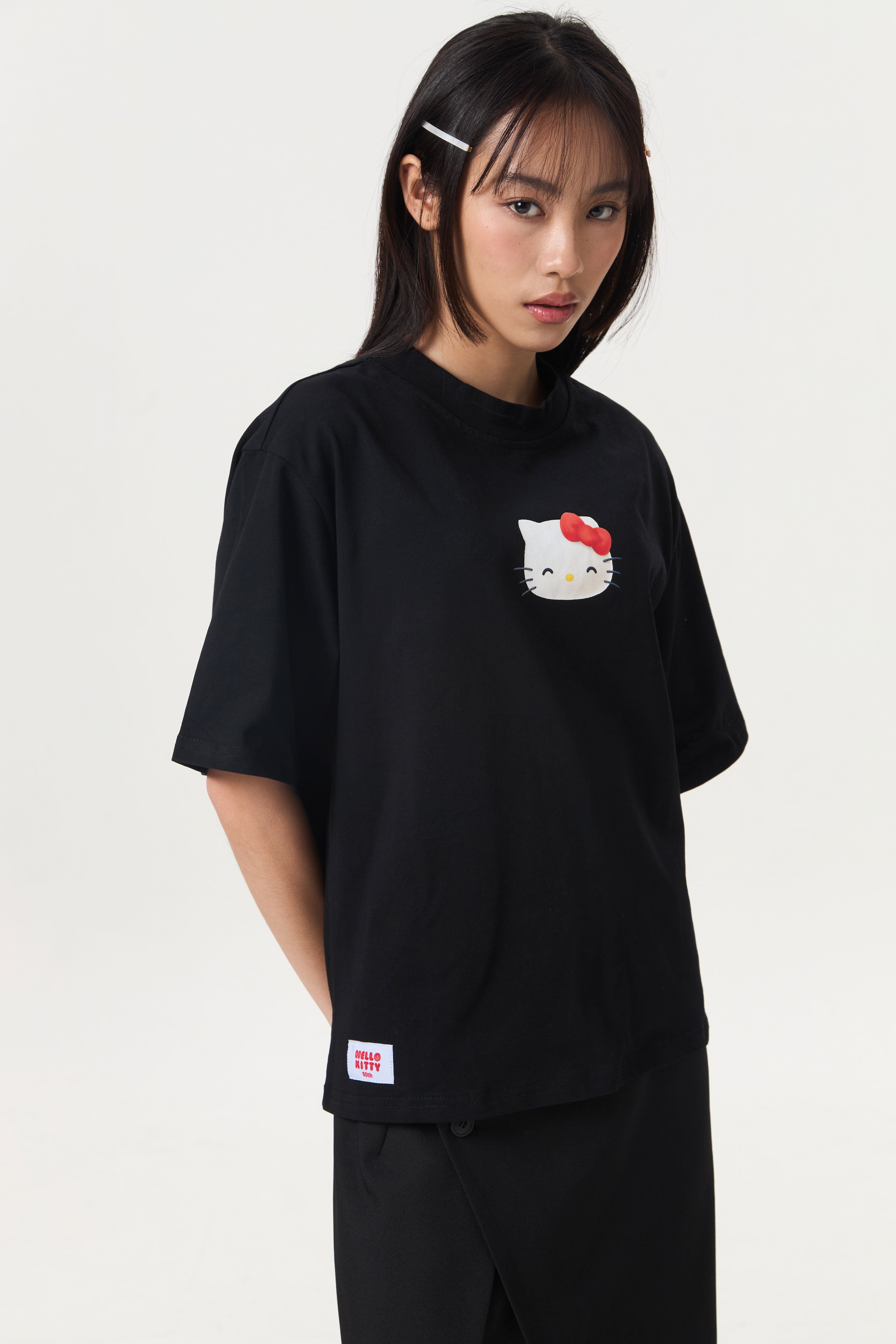 WHISKIE TEE BLACK- CALLIE X HELLO KITTY