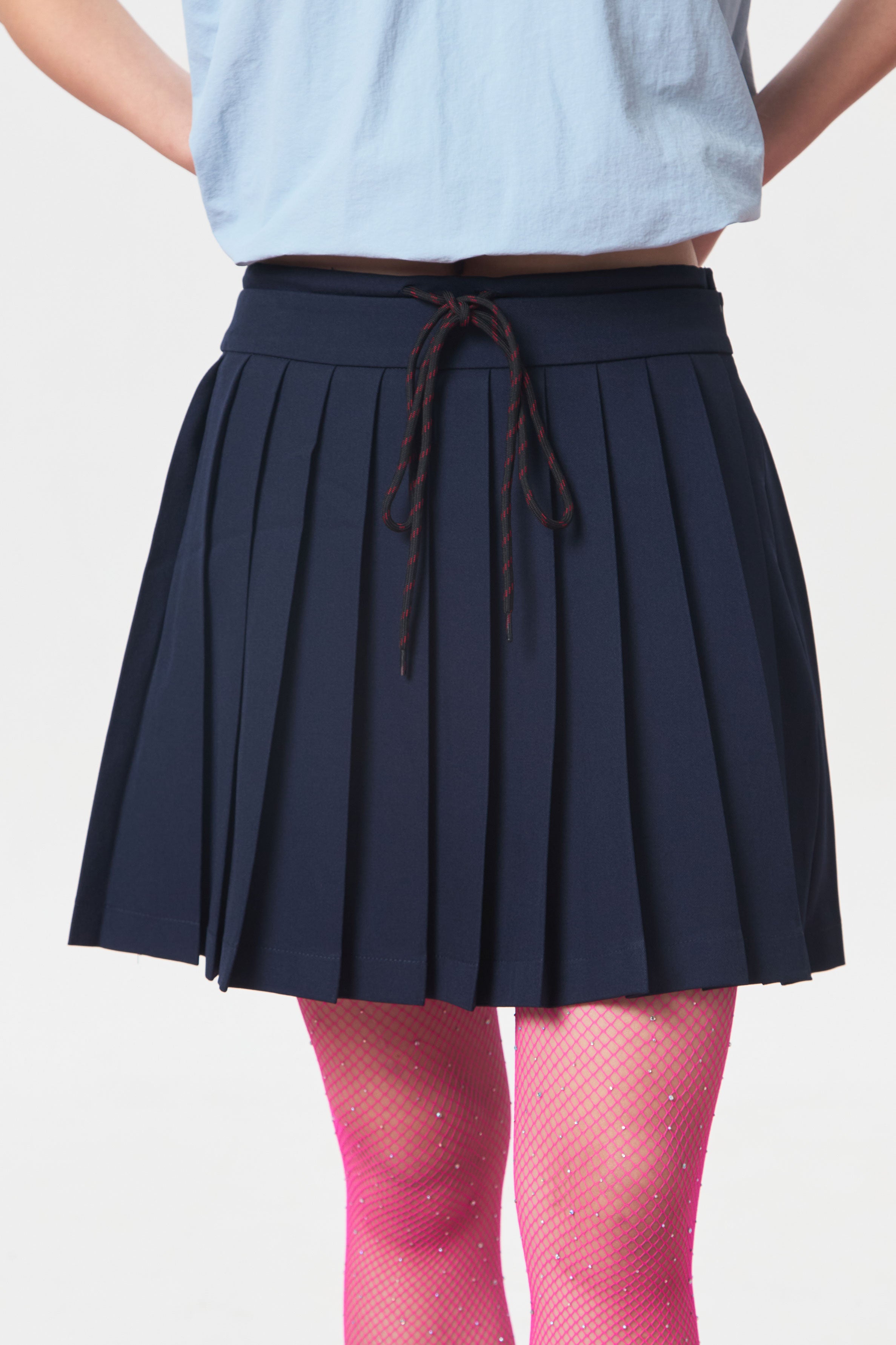 SANGRIA SKIRT NAVY - CALLIE FT. CISSYLIA