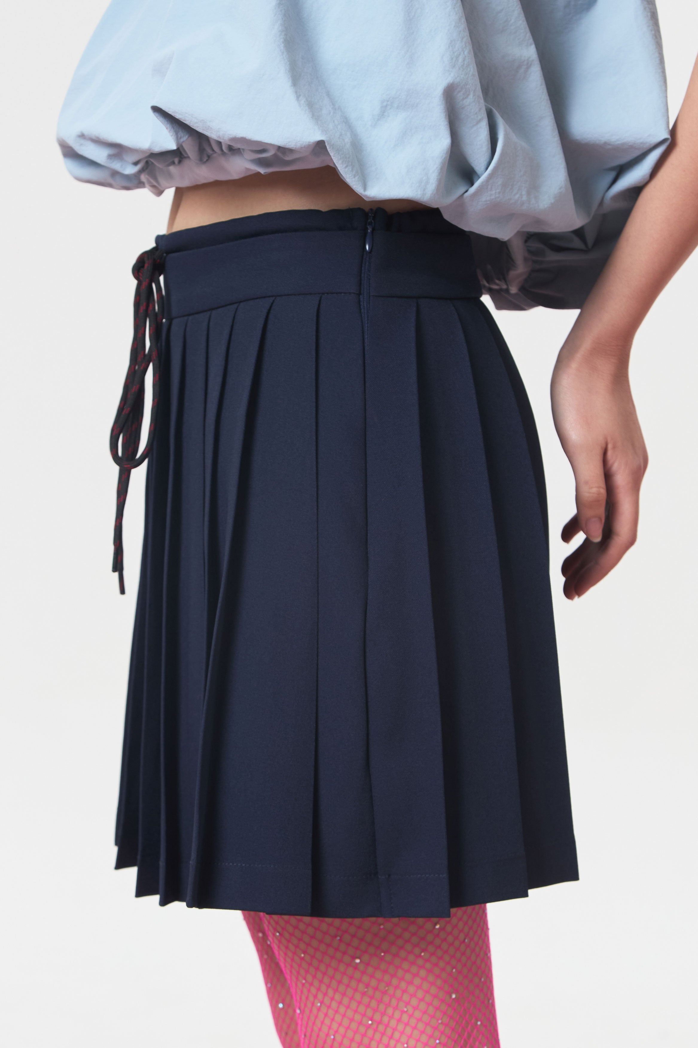 SANGRIA SKIRT NAVY - CALLIE FT. CISSYLIA