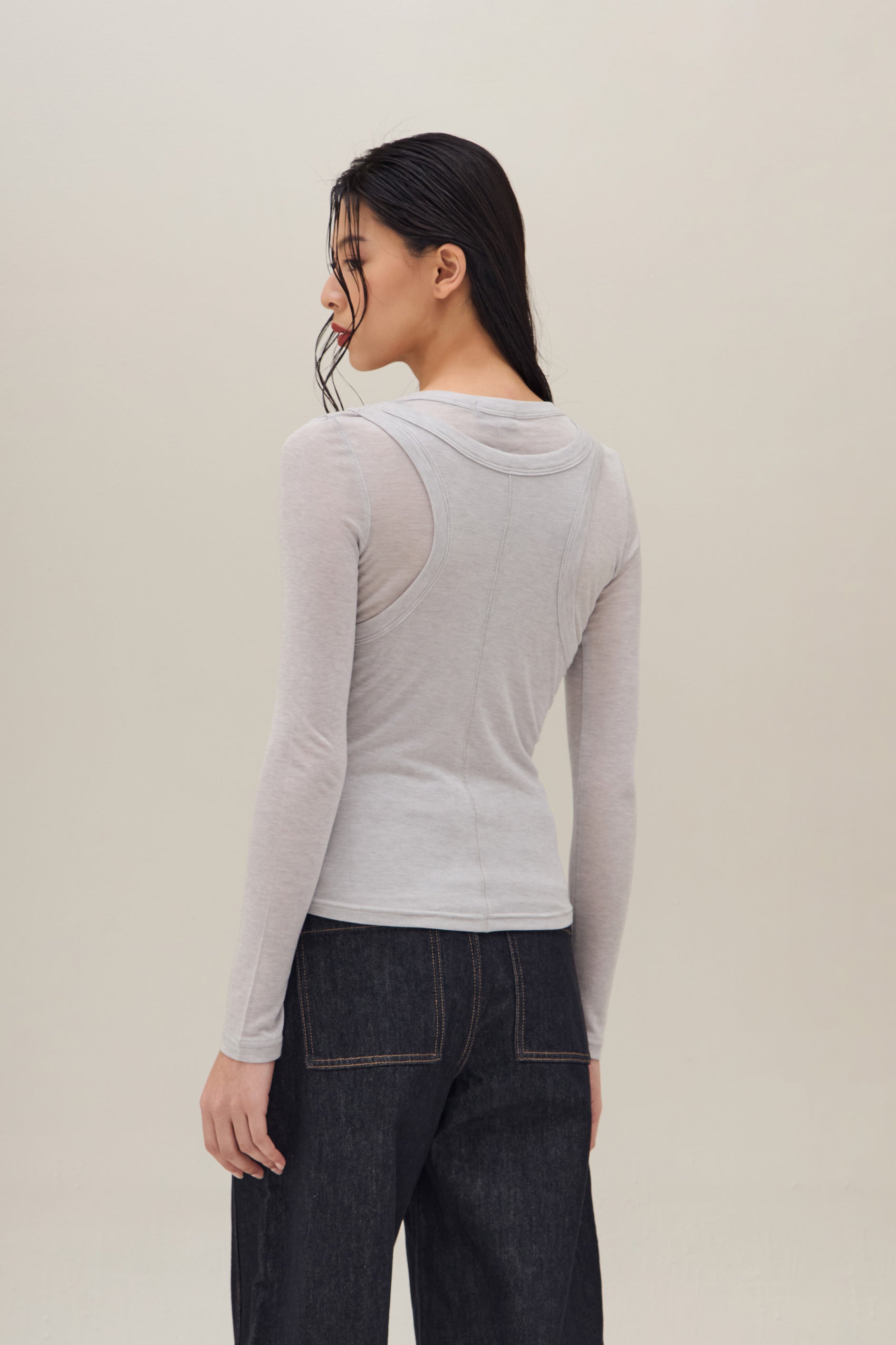 MOONA TOP GREY