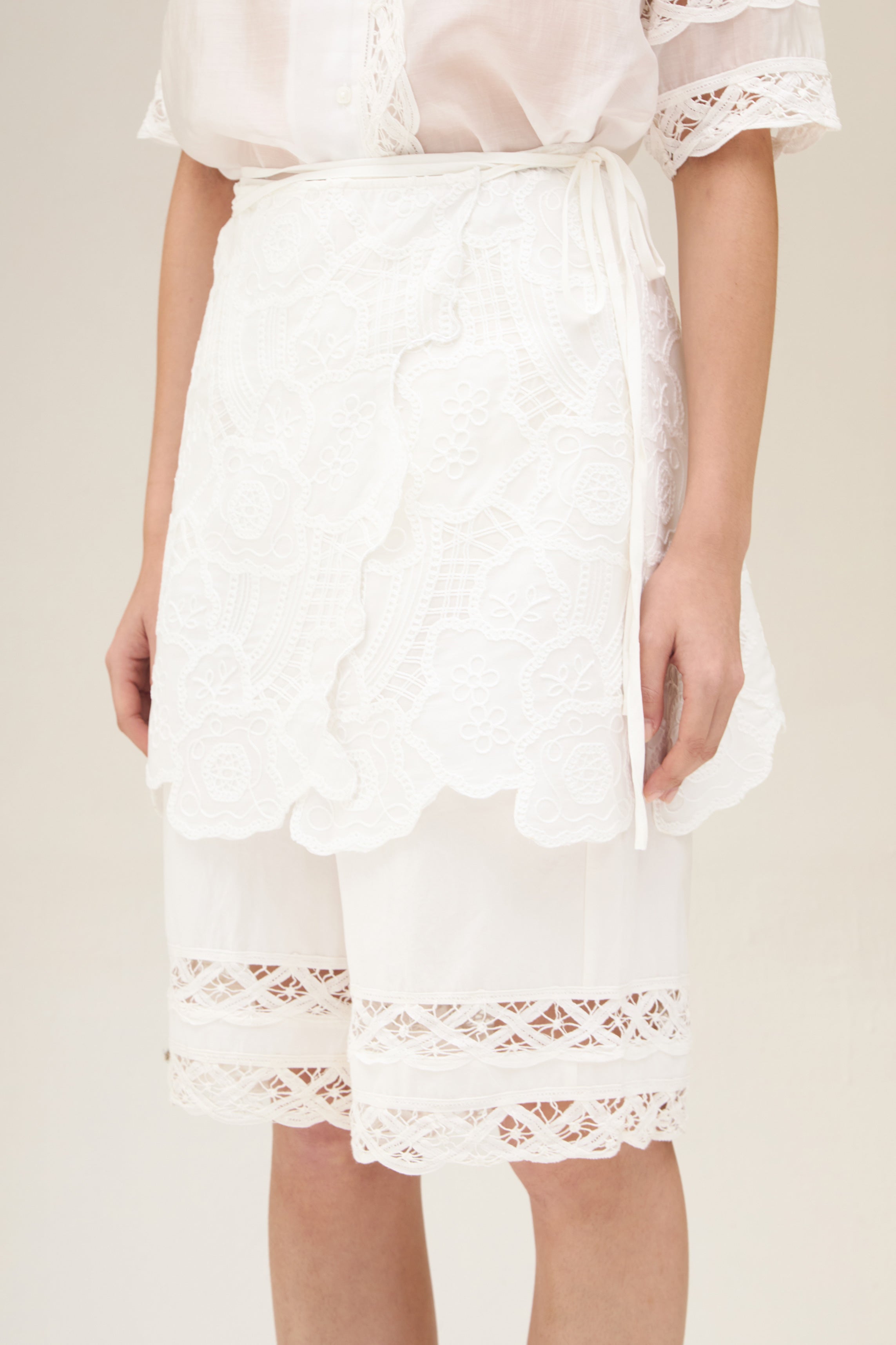 MOONVEIL WRAPPED SKIRT WHITE