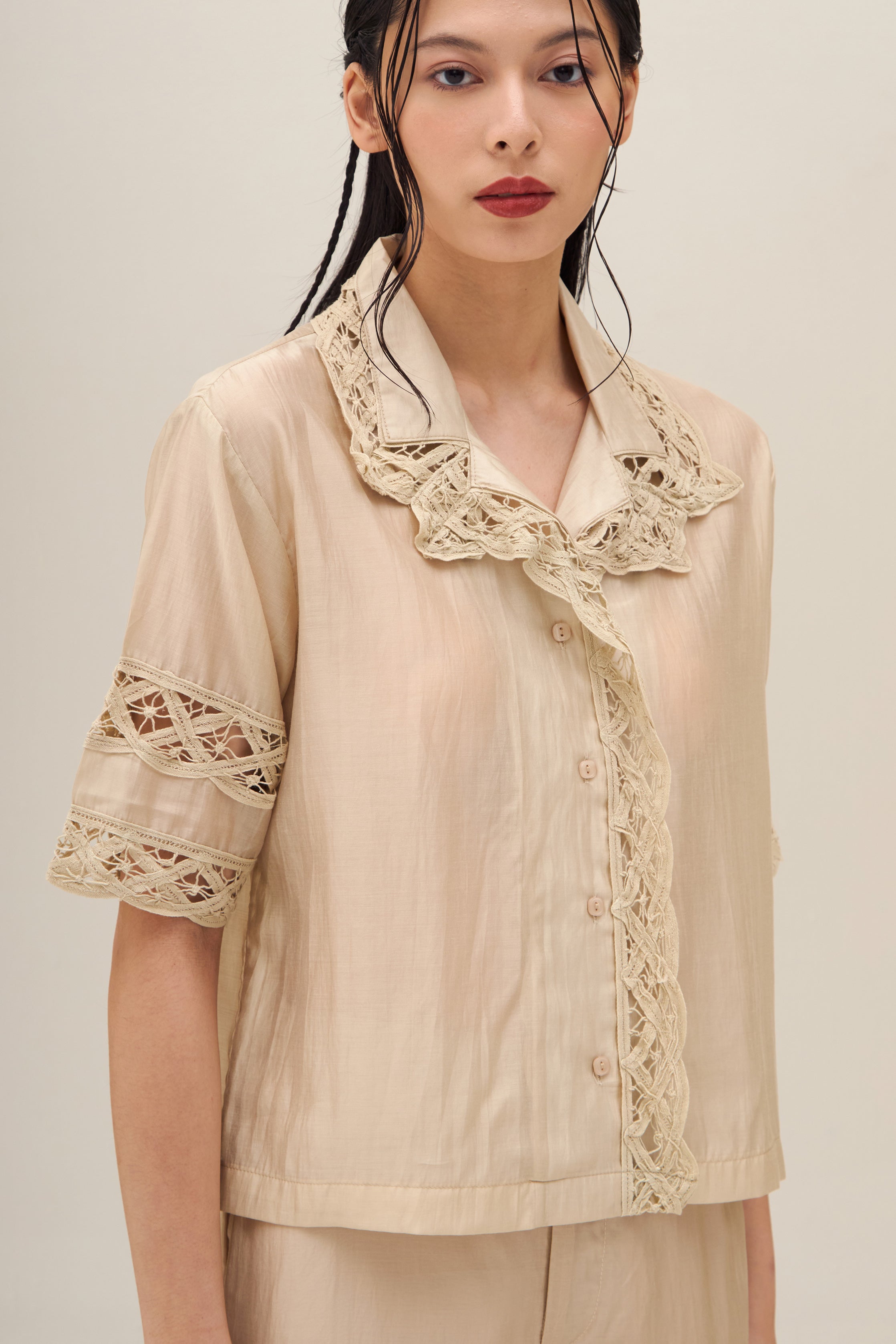 LUNAIRE TOP BEIGE