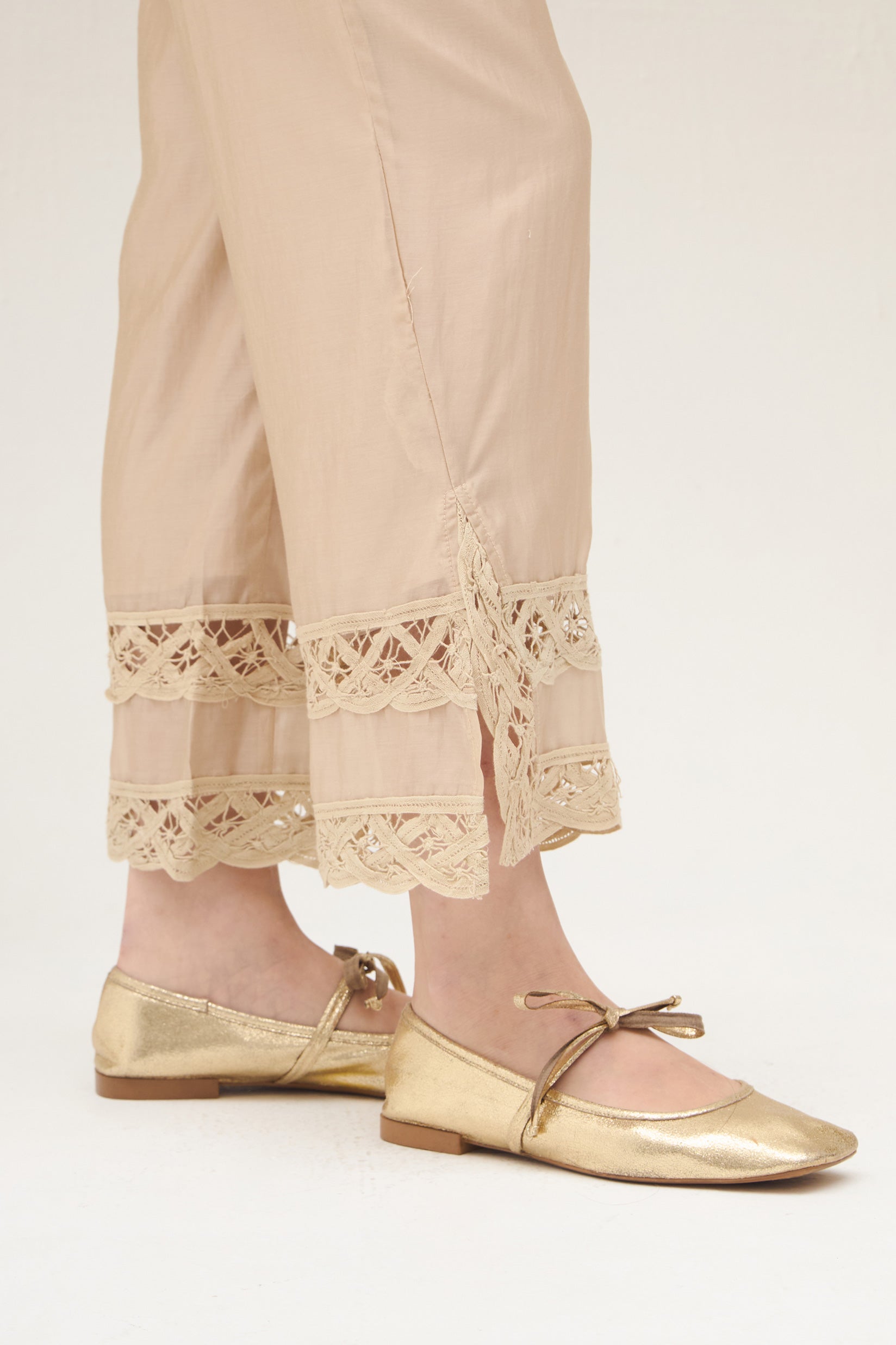 LUNAIRE PANTS BEIGE