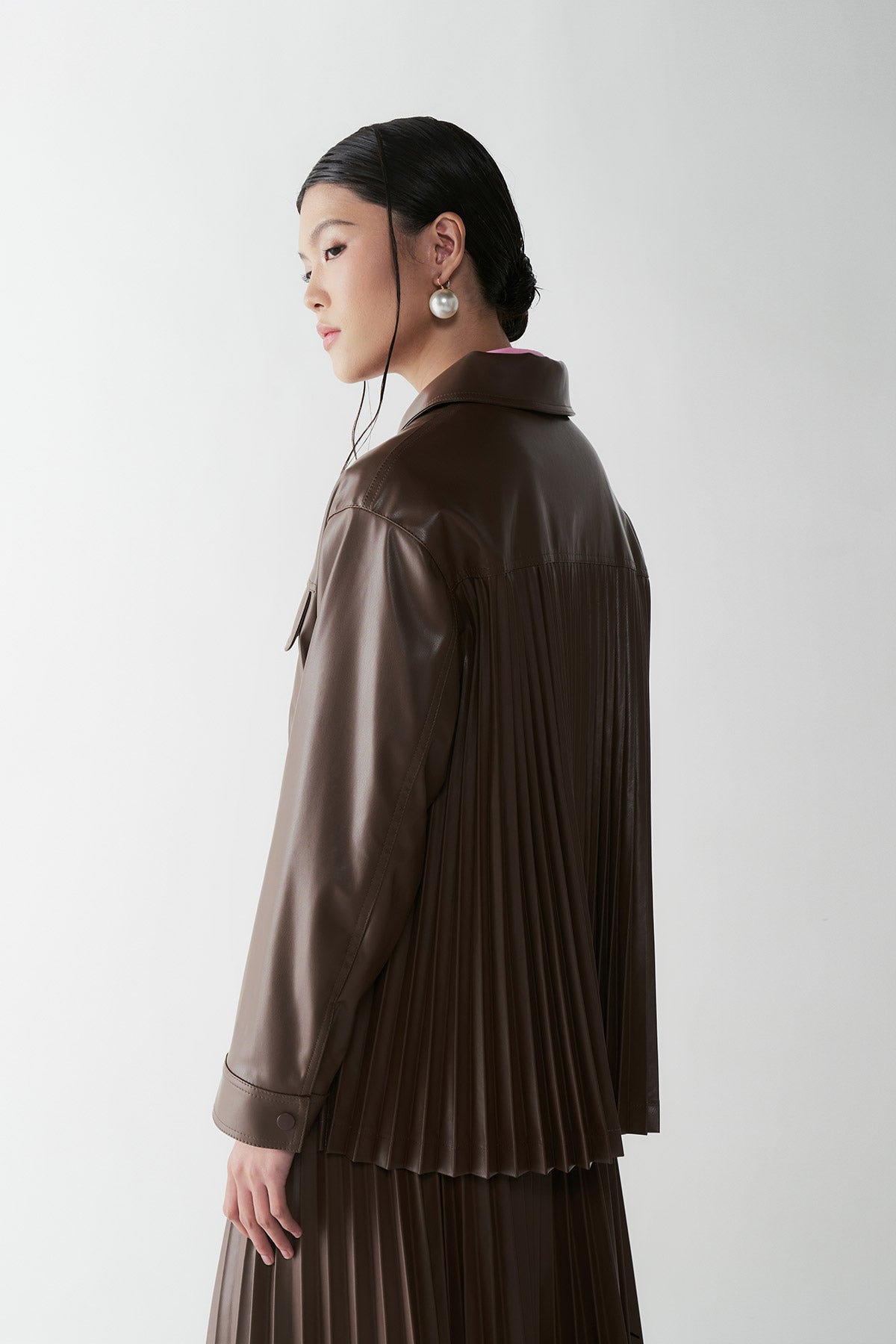 TIMBRE LEATHER JACKET BROWN - CALLIE X NAGITA SLAVINA X IKYK